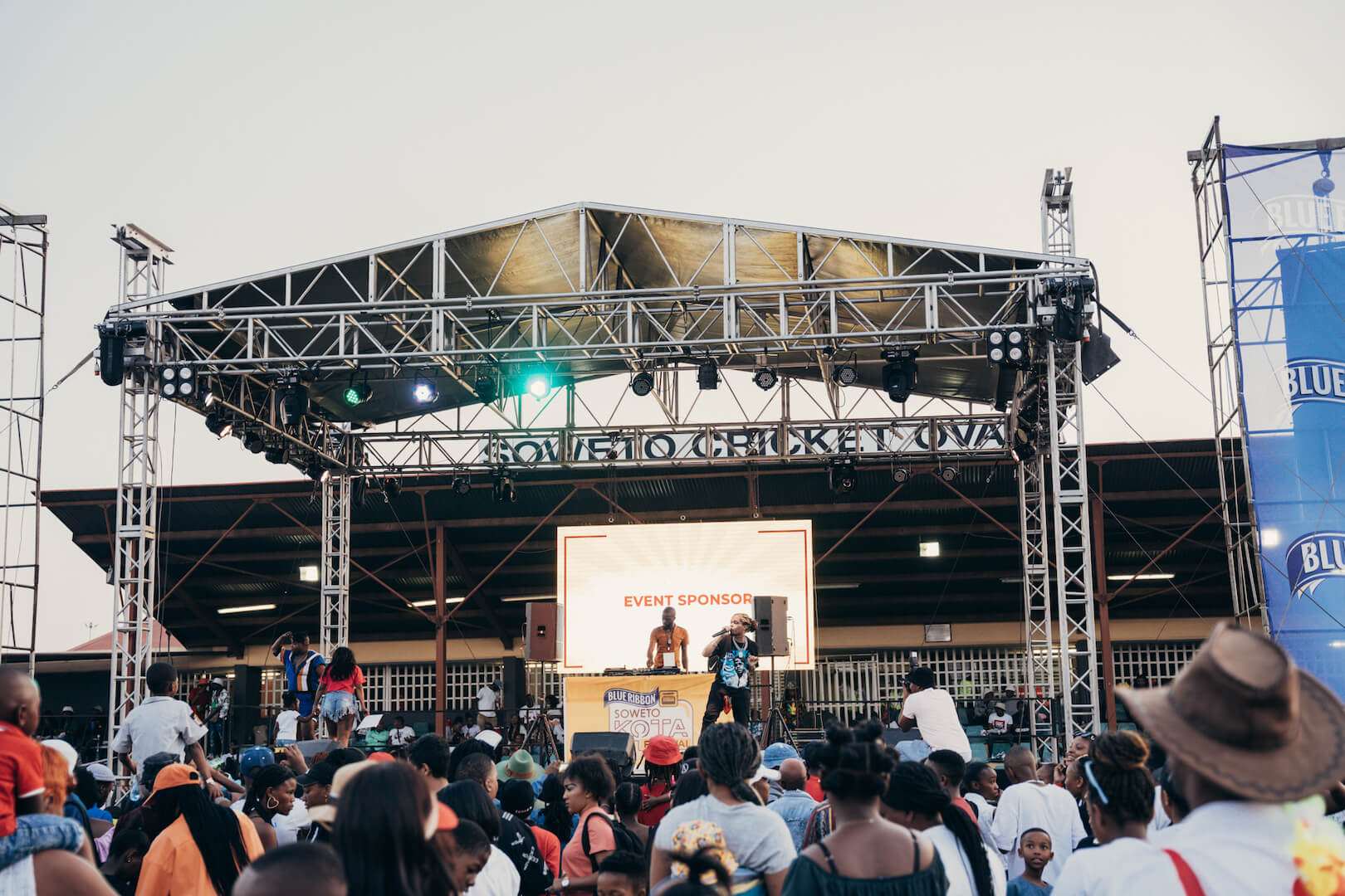 The_Suits_Blue Robbon Kota Festival JHB5